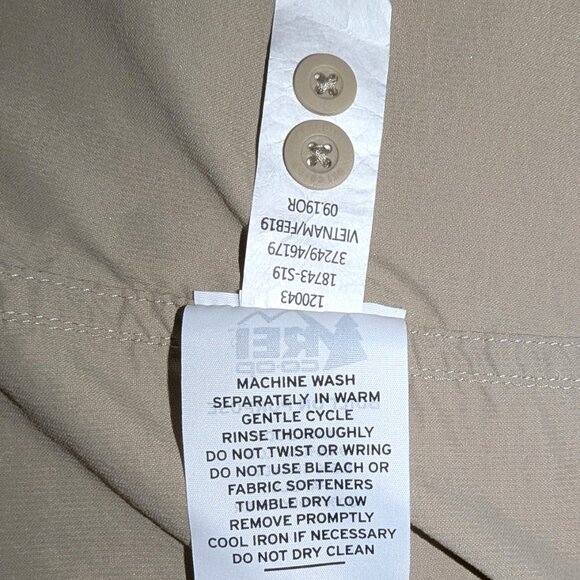 REI | Co-Op Sahara Long-Sleeve Solid Shirt Outdoors in Tan Beige | Size XL - Picture 9 of 11
